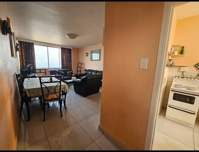 2 BEDROOM FLAT FOR SALE IN DOONSIDE